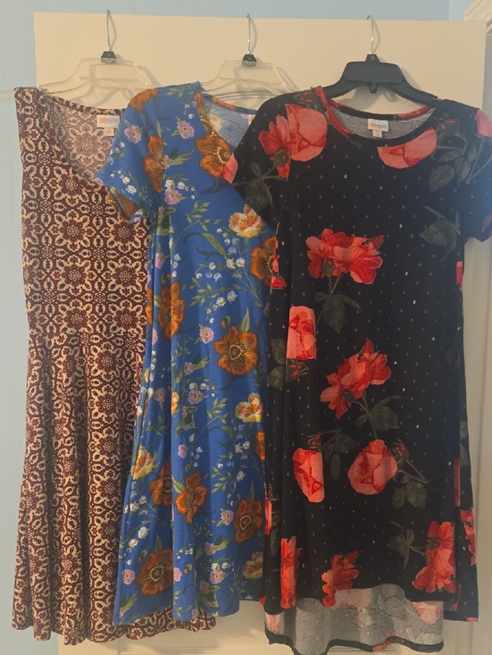 LuLaRoe Dresses & Skirts - Set Of 3 Lularoe Dresses XXL/XS